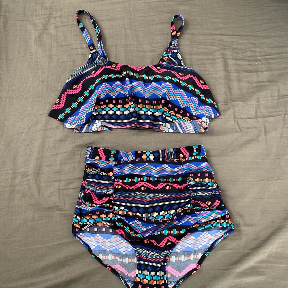 Tribal Print Bikini Set•Size M